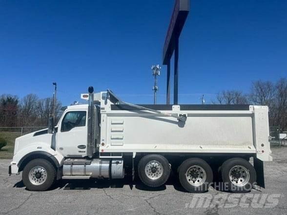 Kenworth T880 Dump Trucks
