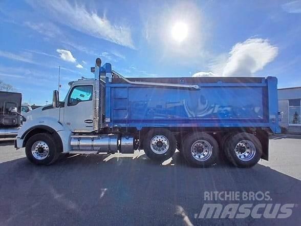 Kenworth T880 Dump Trucks