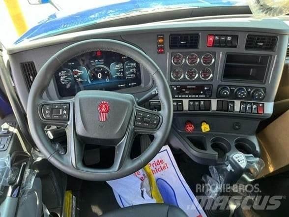 Kenworth T880 Dump Trucks