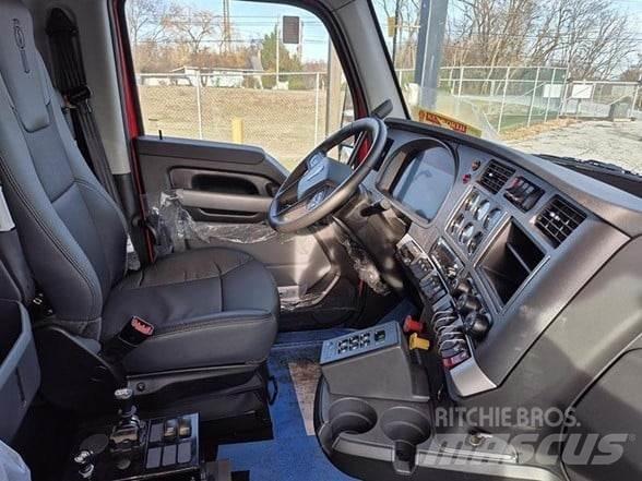 Kenworth T880 Dump Trucks