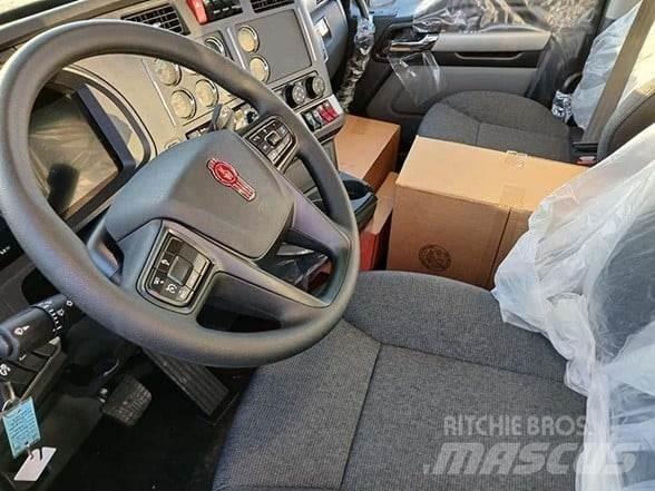 Kenworth T880 Conventional Trucks / Tractor Trucks
