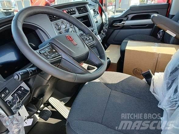 Kenworth T880 Conventional Trucks / Tractor Trucks