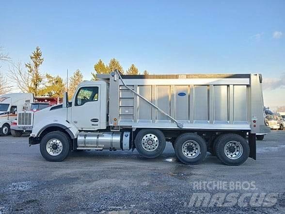 Kenworth T880 Dump Trucks