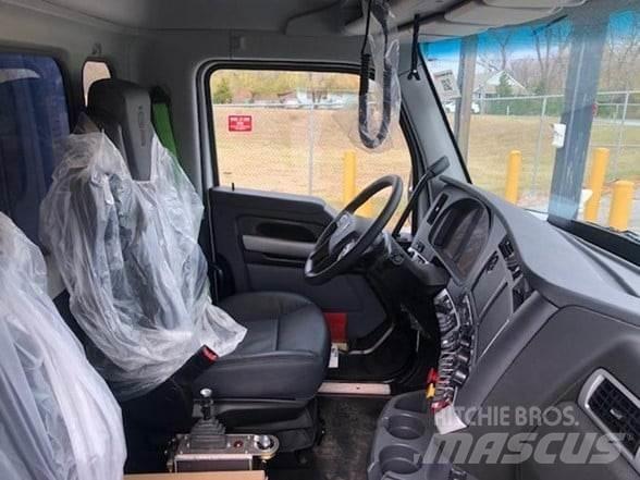 Kenworth T880 Dump Trucks