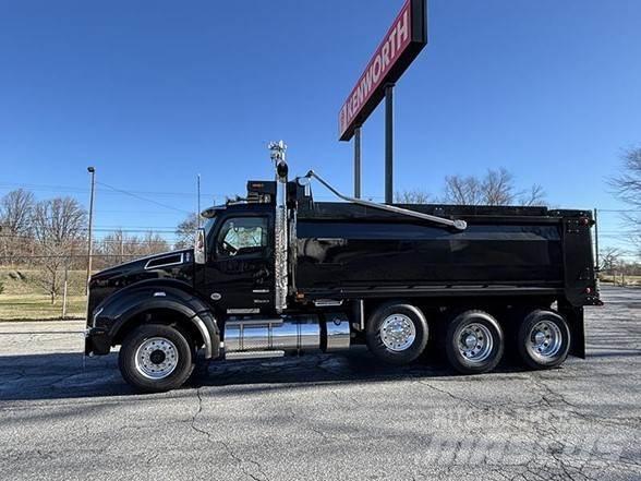 Kenworth T880 Dump Trucks