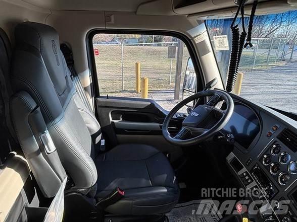 Kenworth T880 Dump Trucks
