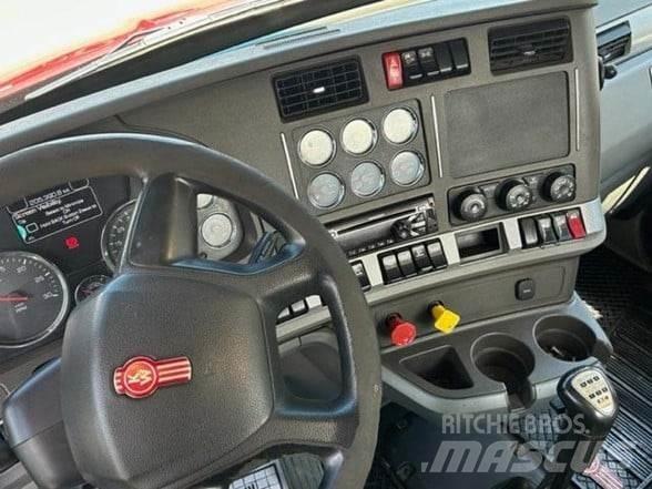 Kenworth T880 Conventional Trucks / Tractor Trucks
