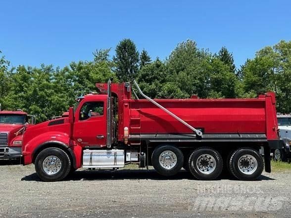Kenworth T880 Dump Trucks