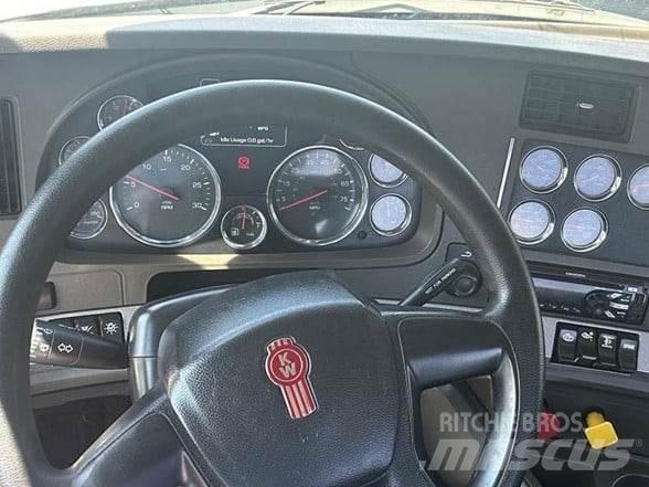 Kenworth T880 Conventional Trucks / Tractor Trucks