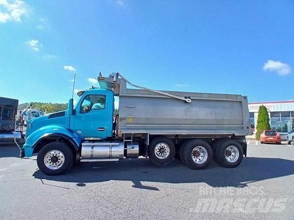 Kenworth T880 Dump Trucks