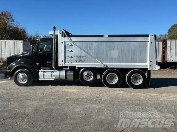 Kenworth T880 Dump Trucks