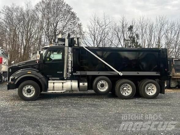 Kenworth T880 Dump Trucks
