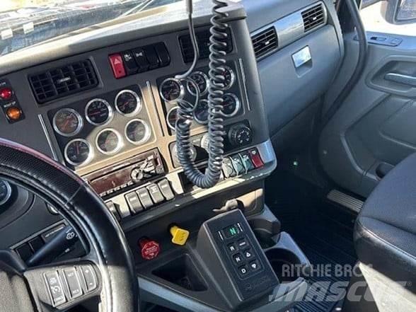 Kenworth T880 Dump Trucks