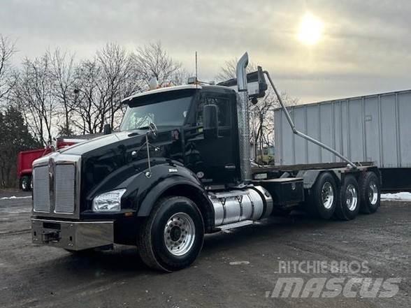 Kenworth T880 Garbage Trucks / Recycling Trucks