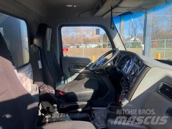 Kenworth T880 Dump Trucks