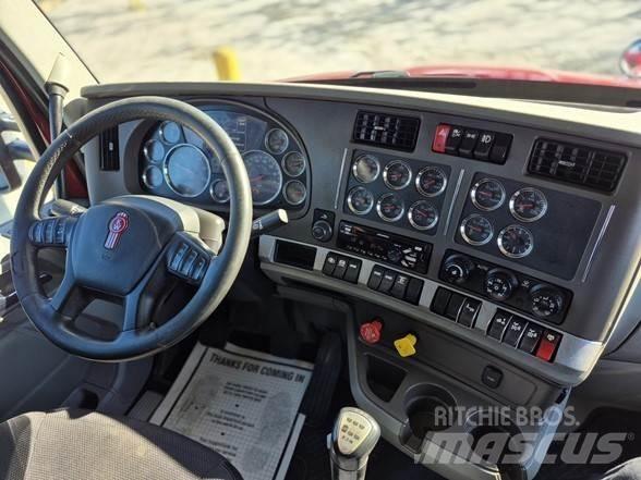 Kenworth T880 Dump Trucks