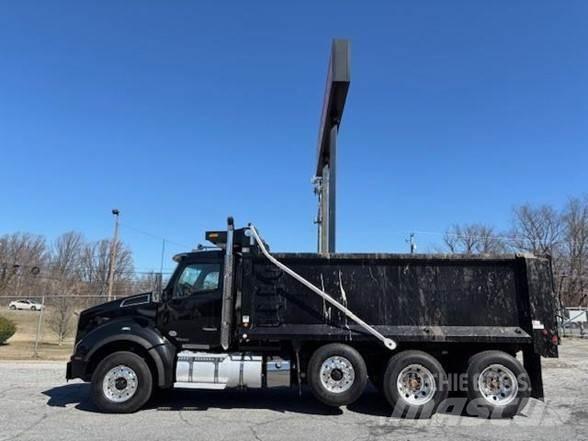 Kenworth T880 Dump Trucks