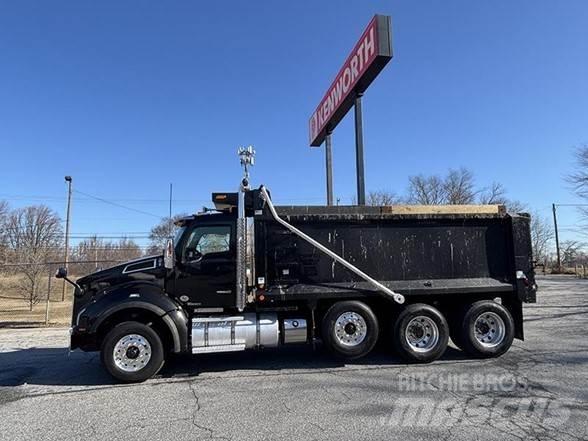 Kenworth T880 Dump Trucks