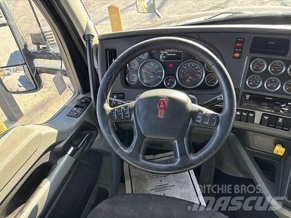 Kenworth T880 Dump Trucks