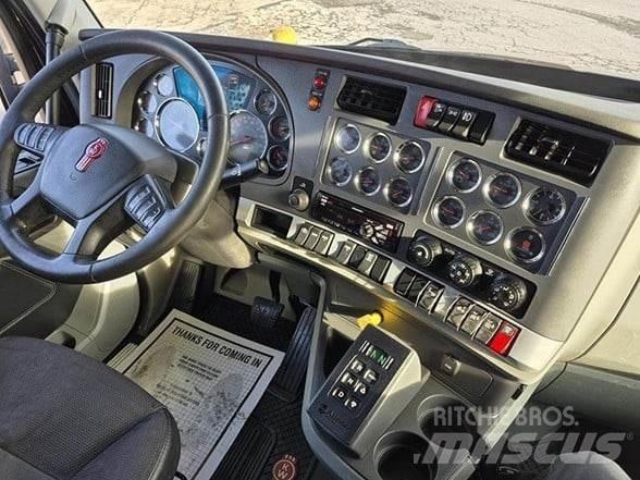 Kenworth T880 Dump Trucks