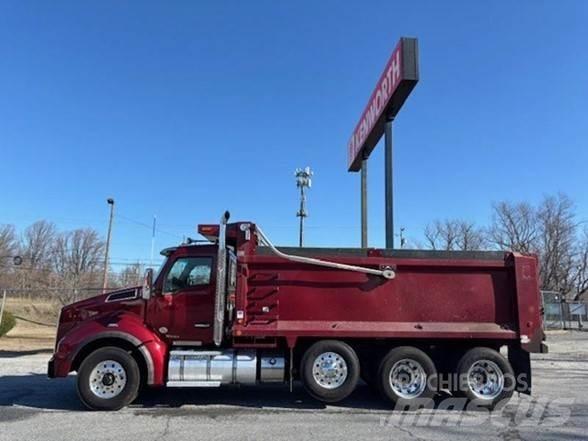 Kenworth T880 Dump Trucks