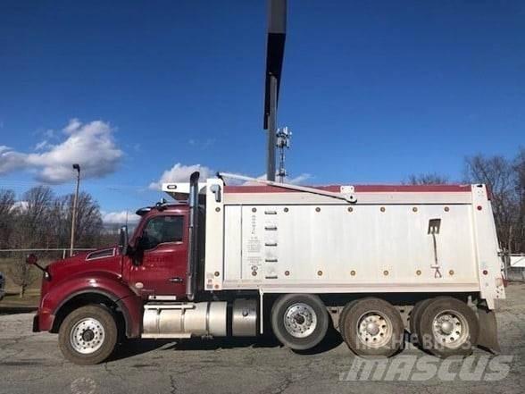 Kenworth T880 Dump Trucks