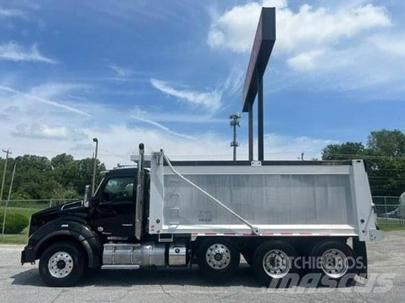 Kenworth T880 Dump Trucks