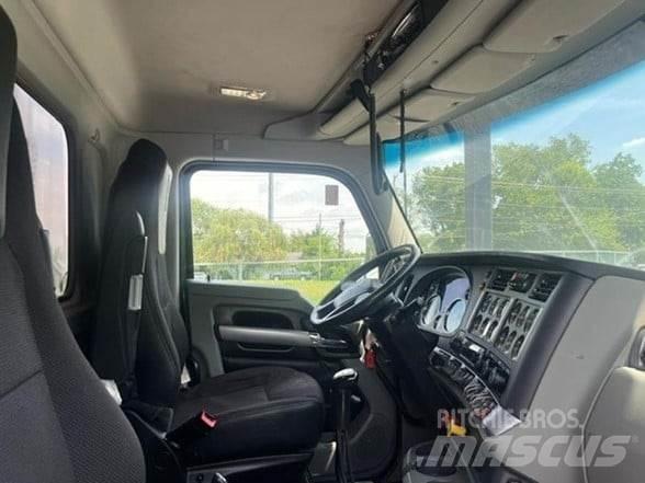 Kenworth T880 Dump Trucks