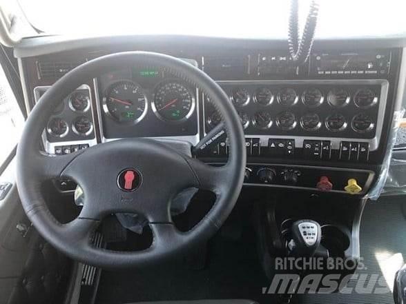 Kenworth W900 Conventional Trucks / Tractor Trucks