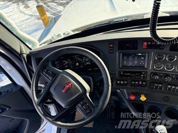 Kenworth W990 Dump Trucks