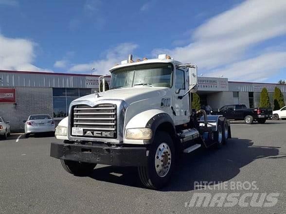 Mack GRANITE CTP713 Conventional Trucks / Tractor Trucks