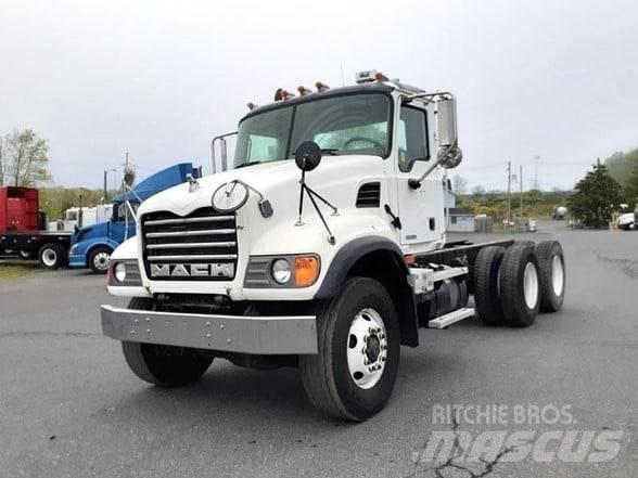 Mack GRANITE CV713 Cab & Chassis Trucks