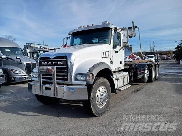 Mack GRANITE GU713 Garbage Trucks / Recycling Trucks