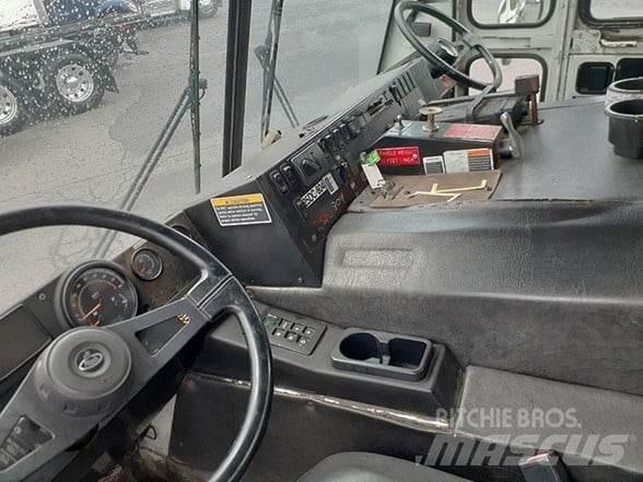 Mack LEU613 Garbage Trucks / Recycling Trucks