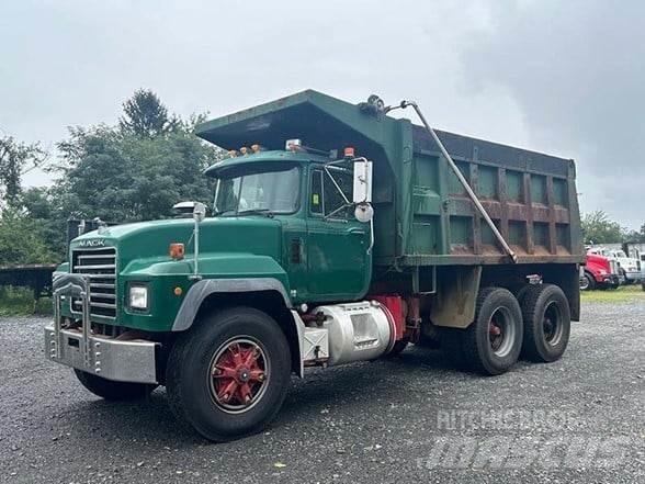 Mack RD688SX Dump Trucks