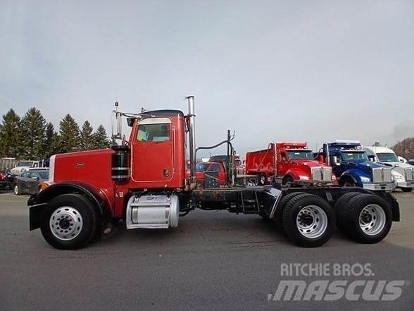Peterbilt 378 Conventional Trucks / Tractor Trucks