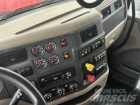 Peterbilt 567 Dump Trucks