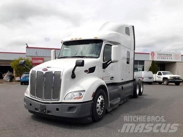 Peterbilt 579 Conventional Trucks / Tractor Trucks
