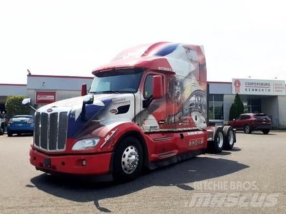 Peterbilt 579 Conventional Trucks / Tractor Trucks