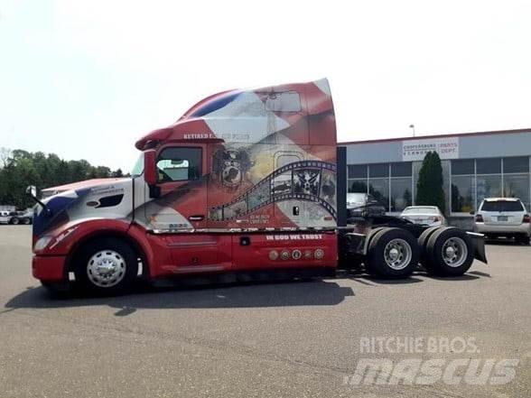 Peterbilt 579 Conventional Trucks / Tractor Trucks