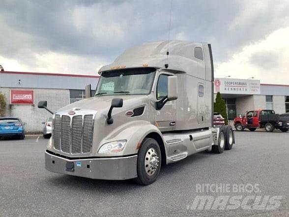 Peterbilt 579 Conventional Trucks / Tractor Trucks