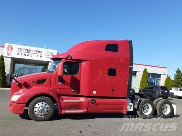 Peterbilt 579 Conventional Trucks / Tractor Trucks