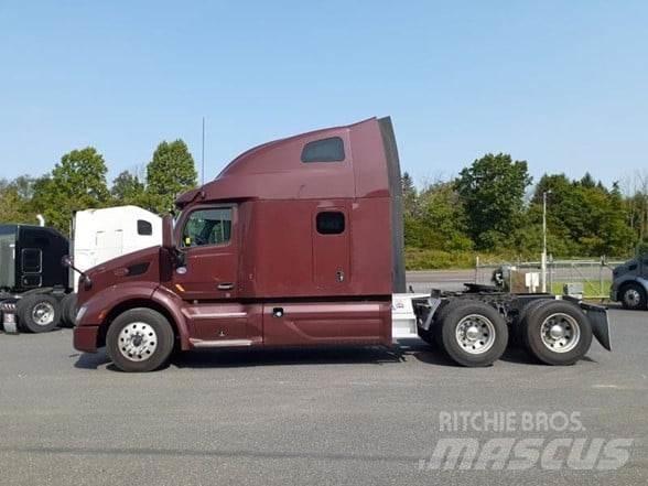 Peterbilt 579 Conventional Trucks / Tractor Trucks