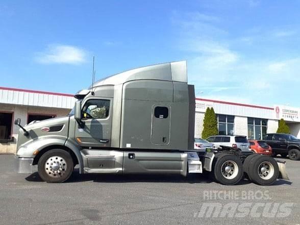 Peterbilt 579 Conventional Trucks / Tractor Trucks