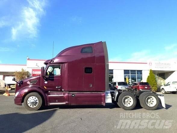 Peterbilt 579 Conventional Trucks / Tractor Trucks