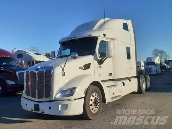 Peterbilt 579 Conventional Trucks / Tractor Trucks
