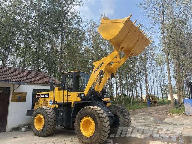 Komatsu WA380 Wheel Loaders