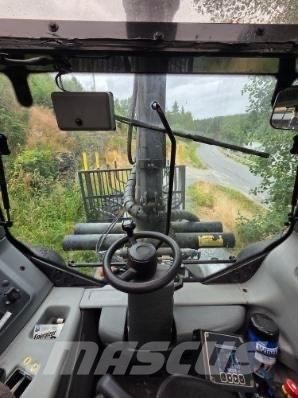 Valtra N 123 Tractors