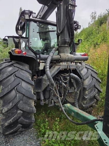 Valtra N 123 Tractors