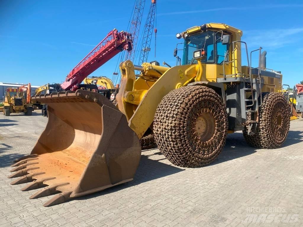 Komatsu WA 600-3 Wheel Loaders
